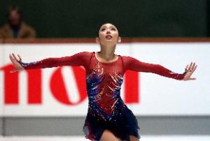 女子フリーで演技する安藤美姫