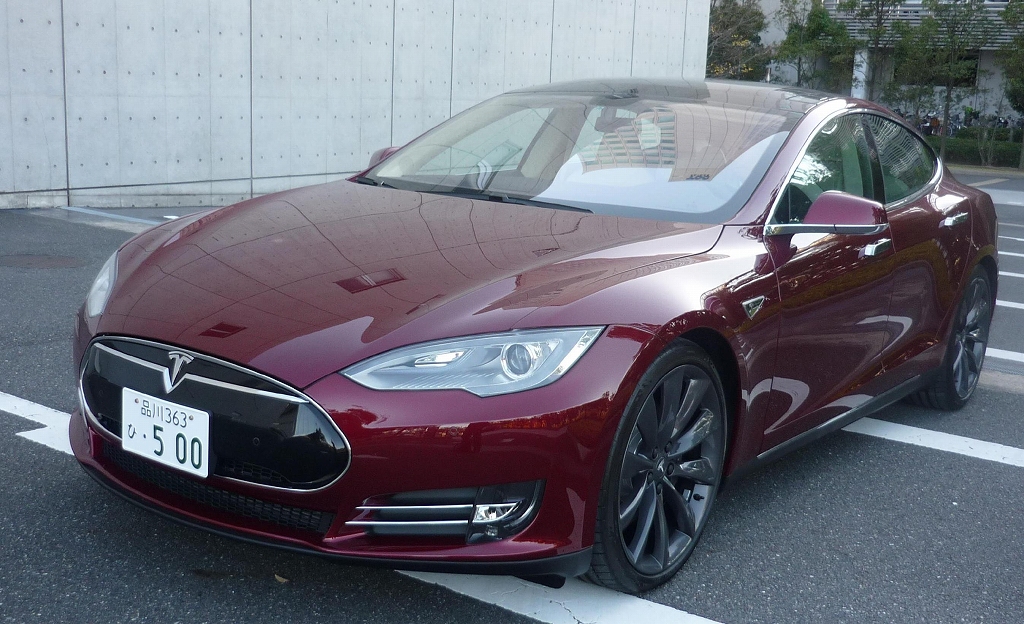 テスラ・モーターズの高級セダン「モデルS」 拡大