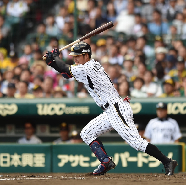 メジャー挑戦を表明しながらも、移籍先がまだ決まっていない阪神の鳥谷敬=10月23日、阪神甲子園球場