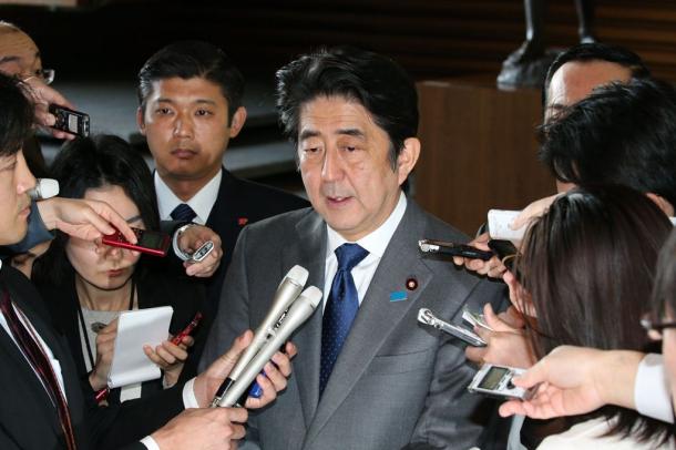 安倍晋三首相
