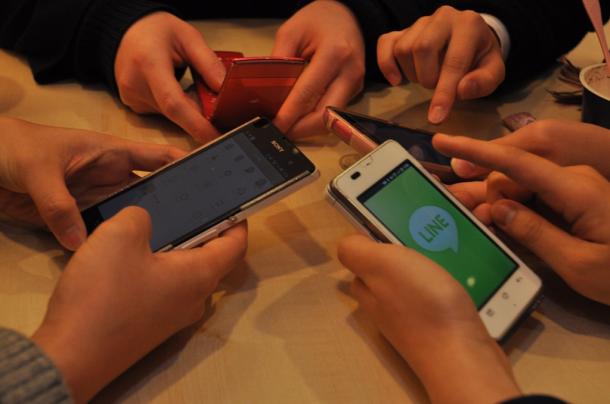 スマートフォン