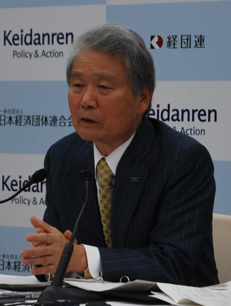 経団連の榊原定征会長
