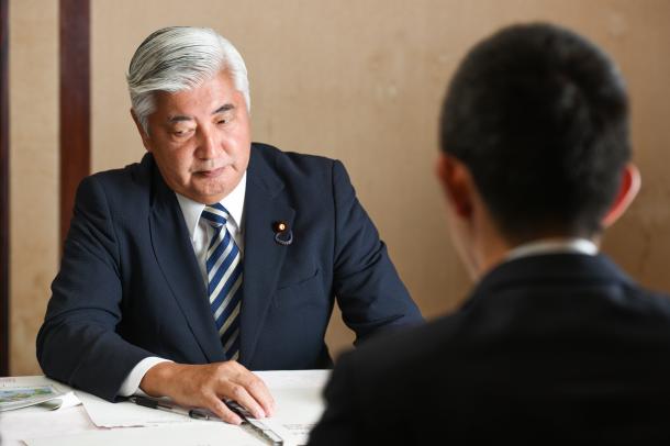 中谷元さん
