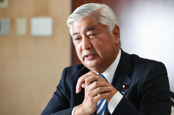 中谷元さん