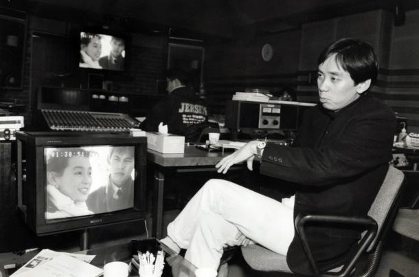 東京ラブストーリー特別編」の音入れ作業をするフジテレビの大多亮プロデューサー 1993